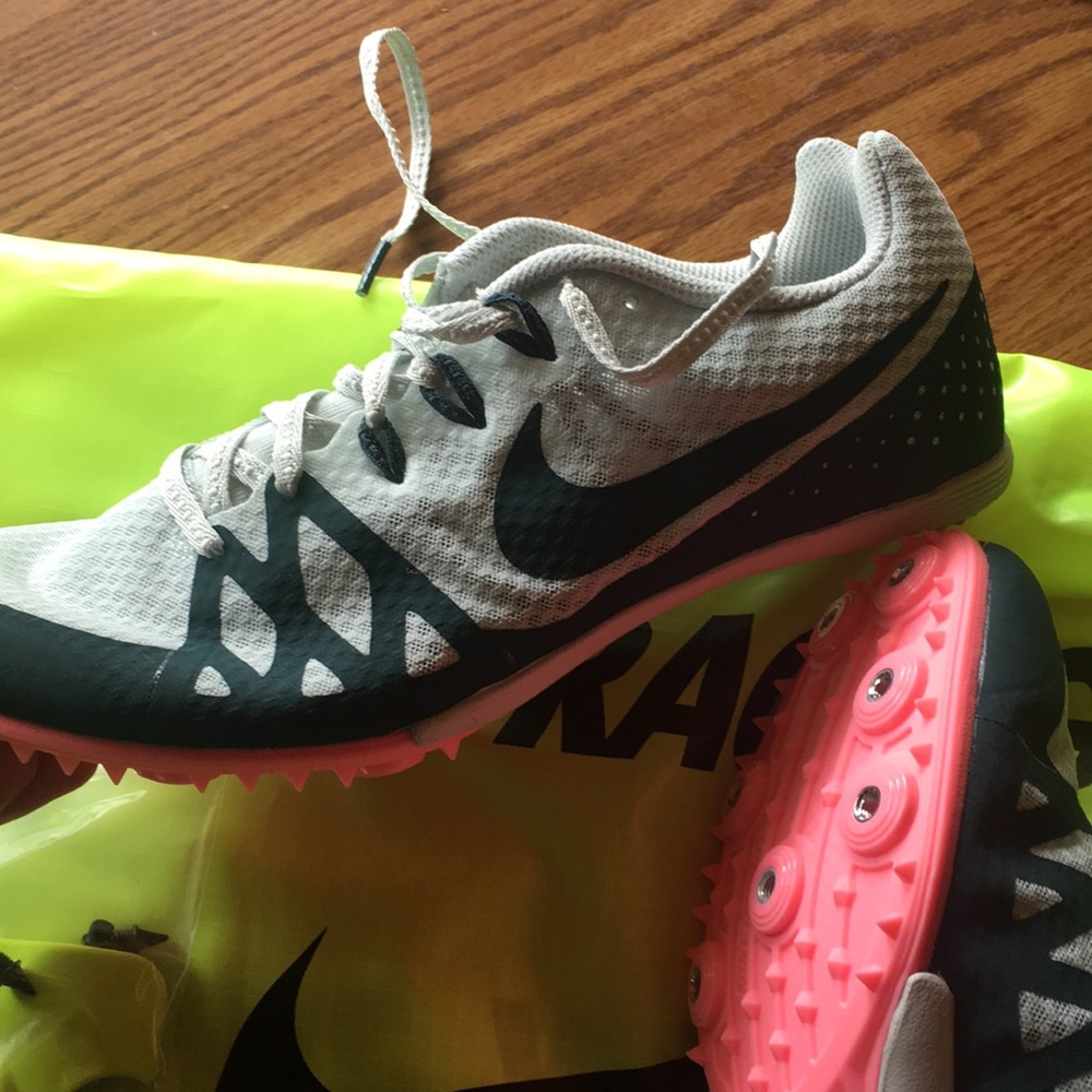 Nike spikes